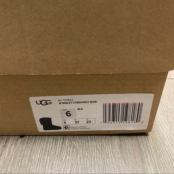 UGG | Bailey Corduroy Bow Boots Black Size 6 NEW - Picture 9 of 16